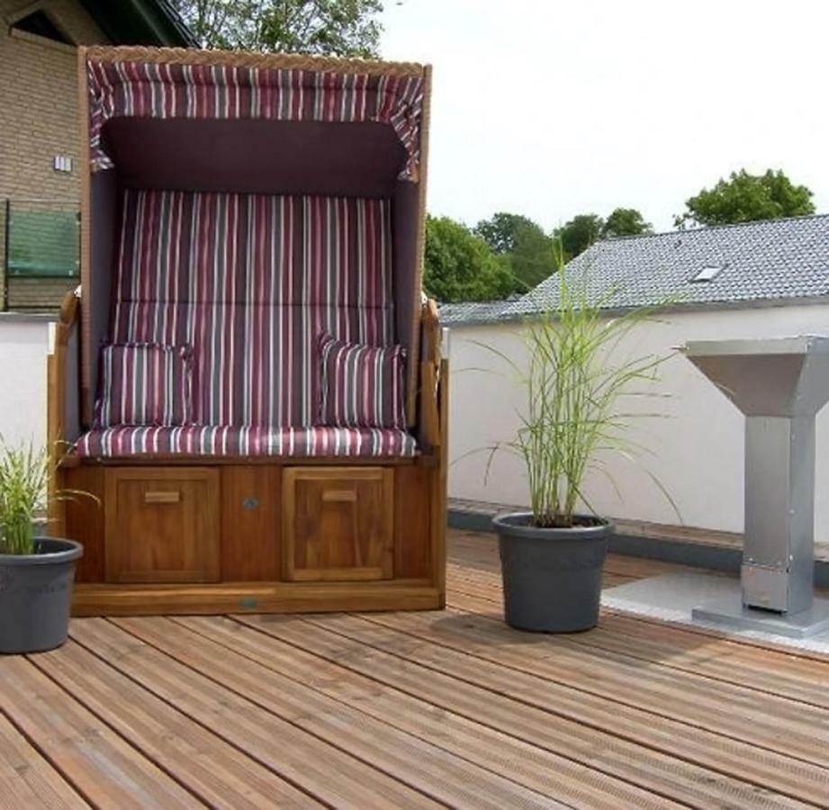 Strandhaus Manatee Mit Sauna Und Kamin Sellin  Extérieur photo